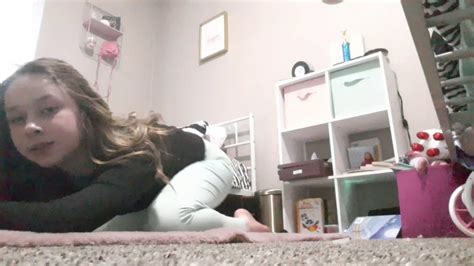 1 Day Of Trying To Do The Splits Youtube