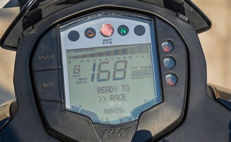 The new ktm duke 125 comes with the same instrument cluster which was there for the last 6 years and can be seen on the duke 200. KTM Duke 125 Price | Mileage | Top Speed | Features ...