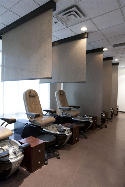 New Reflections Salon, Plymouth, MN - Pedi Service Space | Pedicure