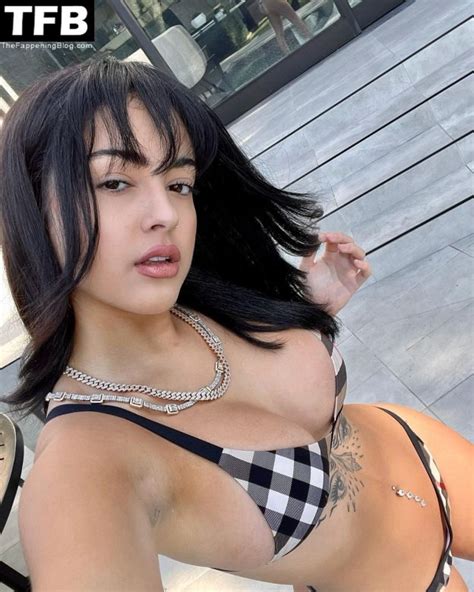 Malu Trevejo Shows Off Her Sexy Tits Photos TheFappening