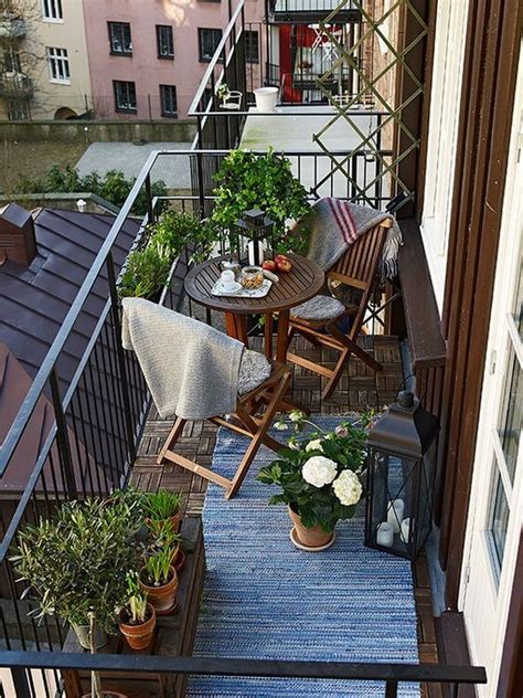 44 Cozy Small Apartment Balcony Decorating Ideas Page 32 Of 46