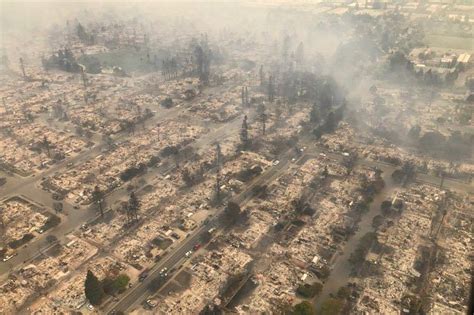 California Wildfires Ten Dead Tens Of Thousands Flee As Fires Rip