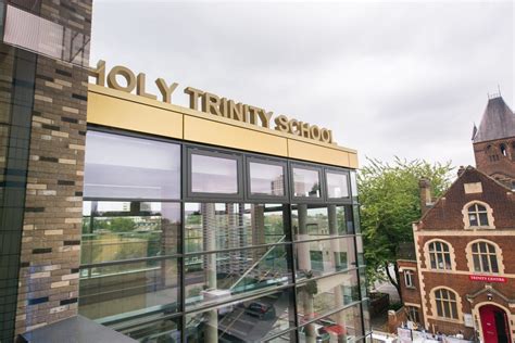 Holy Trinity Primary School About Us