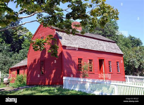 Old Red House Massachusetts Stock Photo Alamy
