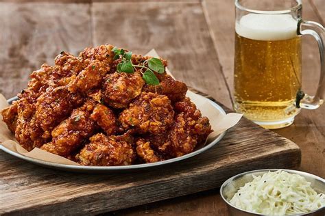 Instead of presents, i ask for chicken: Korean Fried Chicken Restaurant Left Wing Bar Opens First ...
