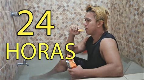 24 Horas En El BaÑo Jb Youtube