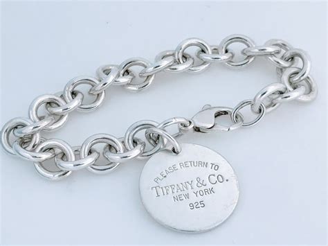 Authentic Tiffany And Co Silver Circle Tag Charm Bracelet Etsy 日本