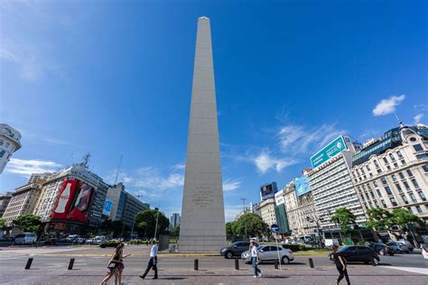 Obelisk Am Plaza De La Républica In Buenos Aires Argentinien Franks