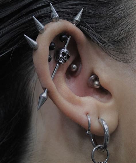 Pin By Moriah On Piercings And Tattoos Cool Ear Piercings Ear