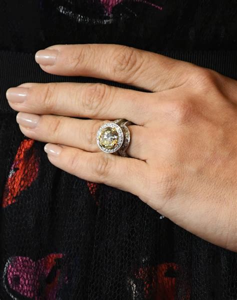 Carrie Underwood See The Most Stylish Celebrity Engagement Rings