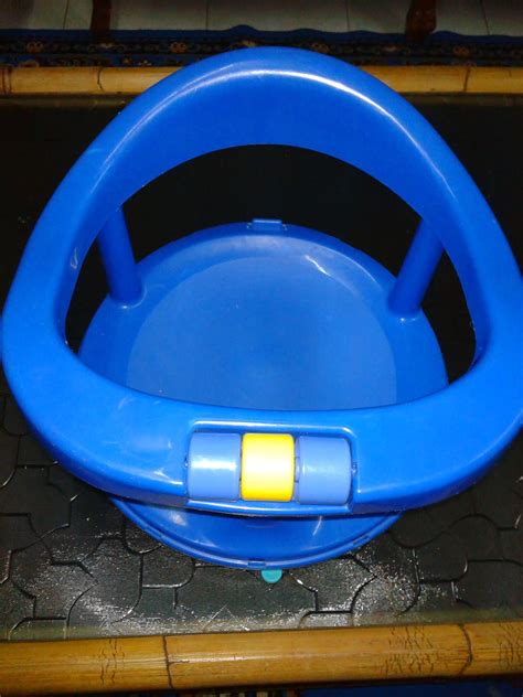 Best baby bathtub for bath lovers : Pu3 Store @~Sold Item~@: Safety 1st Swivel Baby Bath Seat