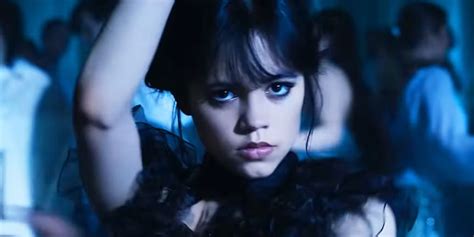 Jenna Ortega Reluctantly Performs Iconic Wednesday Dance In Snl Video