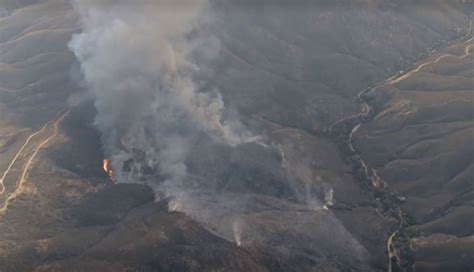New Fire Breaks Out In La County Burns 200 Acres In 30 Minutes Nbc