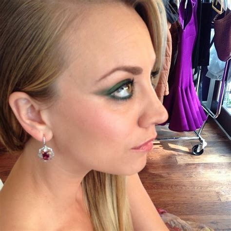 Makeup Artist Jamie Greenberg Decided That An Emerald Green Cat Eye