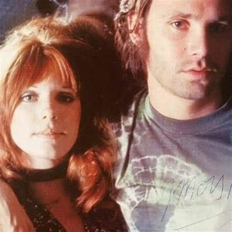 Some Rare Pictures Of Jim Morrison With Girlfriend Pamela Courson