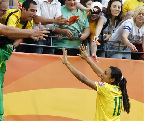 Football Les Brésiliennes Du Football Samba
