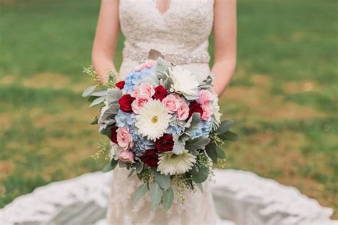 George's chapel in audio recordings featured in an exhibit about their big day. Bride Meghan | Bridal bouquet, Wedding flowers, Wedding ...