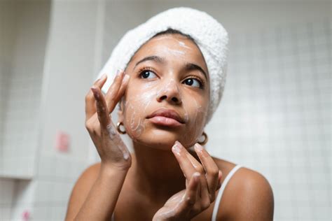 7 Simple Rules For Washing Your Face Woman And Home Magazine