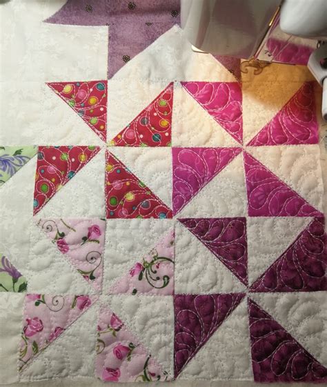 Quilting And Learning What A Combo Finished Pinwheels And Free Motion