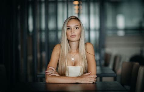 Meet Slovakian Women Online For Marrying A Slovak Girl