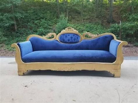 Traditional japanese futon cushions have 100% organic cotton fill and 100% cotton velvet green rated and batch dyed. victorian couch | Blue velvet loveseat, Blue sofa, Velvet ...