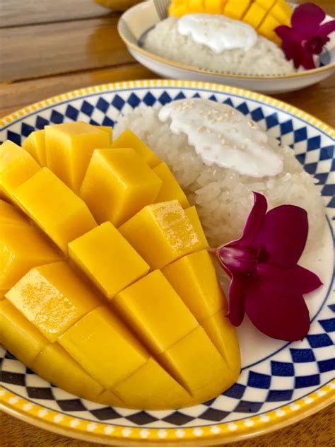 Authentic Thai Mango Sticky Rice Recipe Hungry In Thailand