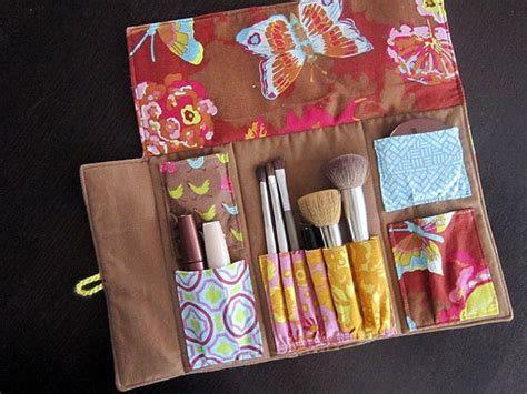The sewing machine is both delicate and a mystery. checking off another Gift! | Diy makeup bag, Diy makeup ...