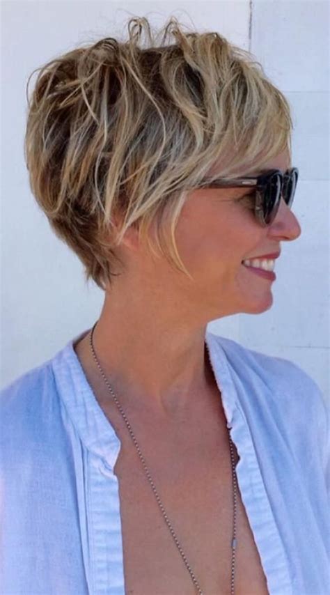 Simple And Short Hairstyles For Women Over