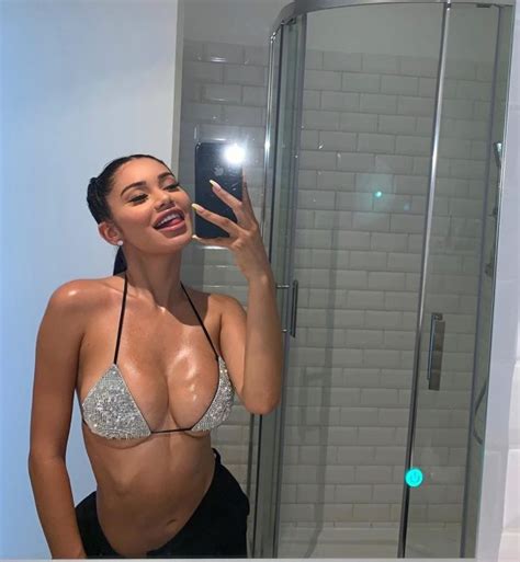 Janet Guzman Topless And Sexy Photos And Videos The Fappening