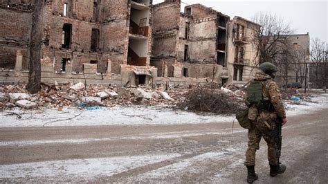 Ukraine War Russian Threat Growing Front Line Troops Fear Bbc News