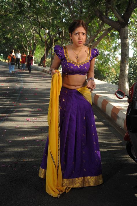 Komal Jha Hot Saree Removal Photos Hot Blog Photos Free Download Nude Photo Gallery