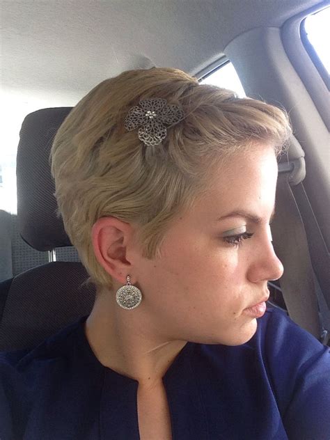 We did not find results for: Pin by Iva Morán on pixie hairstyle | Short wedding hair ...