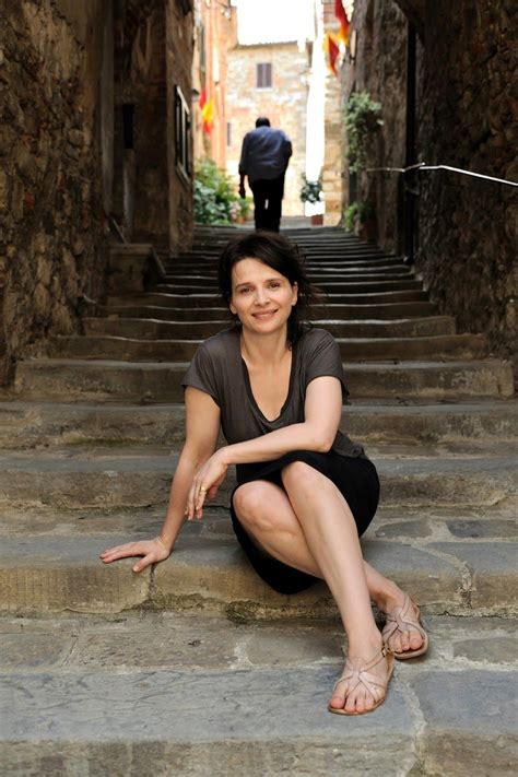 Living This Lifeintensely Juliette Binoche French Actress Actresses