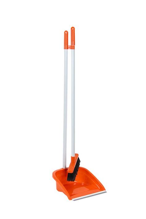 Proff Plastic Cleaning Aids Standing Dustpan 5 Brooms And Dustpans