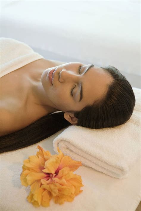 Massage Therapy To Reduce Stress And Treat Chronic Illness