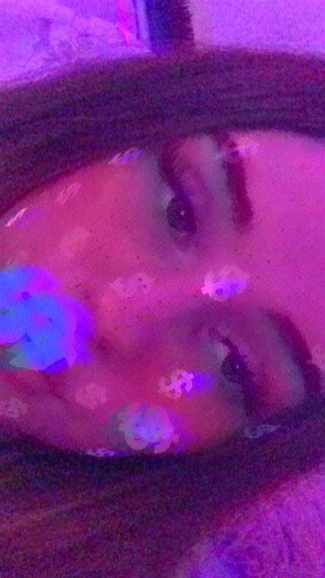 dolla sign led light aesthetic in 2020 | Light girls, Aesthetic girl