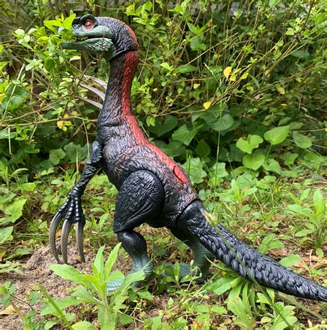 Therizinosaurus Jurassic World Dominion Sound Slashin By Mattel Dinosaur Toy Blog