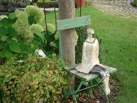 Gartenfiguren deko figuren garten kaufen von tonfiguren selber machen category for this post: Tonfiguren Garten in 2021 | Tonfiguren, Keramik ideen, Keramik