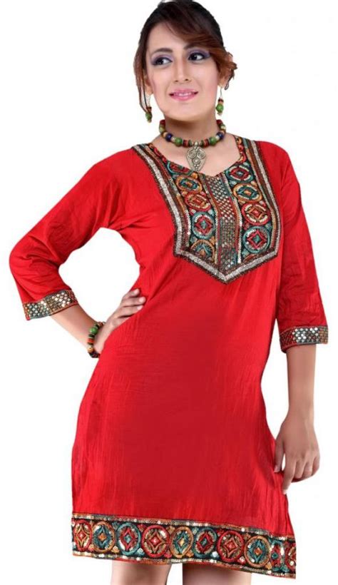 top 4 diwali outfits for women latest fashion trends fashion tips online shopping fashion