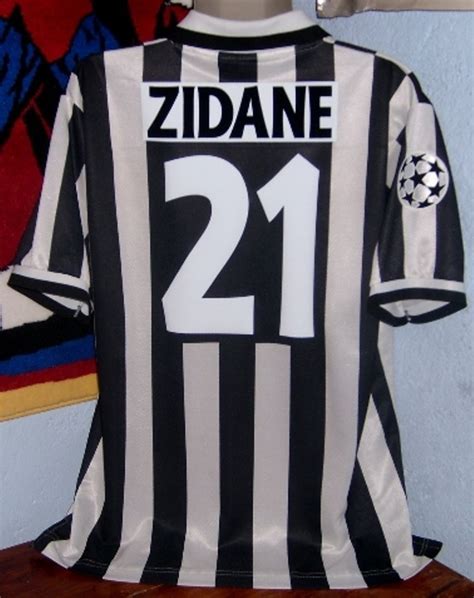 Profilo twitter ufficiale della juventus. Juventus Kappa 1996 Champions League Zinedine Zidane Joya ...