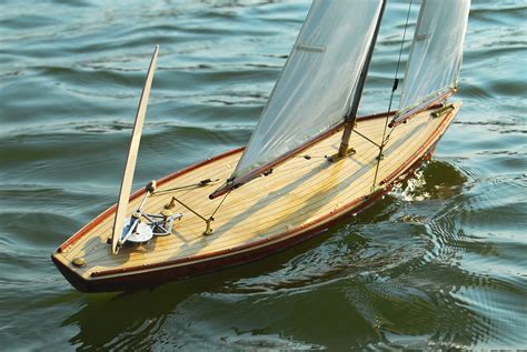 Mm1 — Grove Pond Yachts Model Pond Yachts Sailboats
