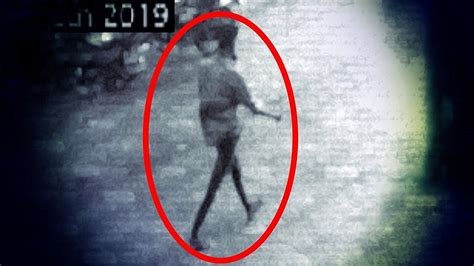 Real Ghost Caught On Cctv Camera Youtube