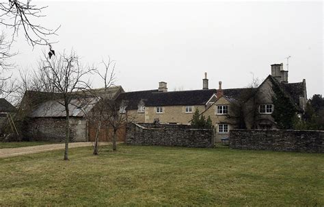 Kate Moss Gets Green Light For Entertainment Palace At Her Cotswold
