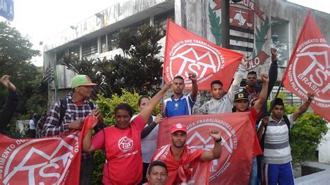 Depois dos problemas e ameaças de apoiantes na campanha presidencial, um jornalista foi ameaçado no congresso do chega. PT lamenta violência contra manifestante do MTST baleada ...