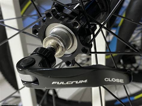 Features of fulcrum racing 5 db: Fulcrum Racing Sport DB 700c QR Disc Brake