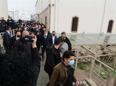 Χρυσοστομοσ την παρασκευή 4 ιουνίου το απόγευμα στις 7, επικεφαλής του ιερού κλήρου και του λαού, θα υποδεχθεί στα προπύλαια. Φιλελεύθερος… συγχρωτισμός στην επίσκεψη Μητσοτάκη στα ...