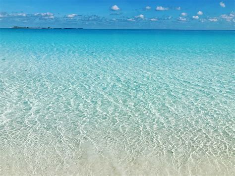 Why Is The Water In The Bahamas So Blue Escape To Great Harbour Cay