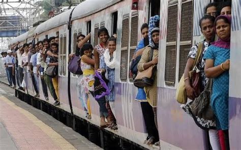 Mumbai Local Trains A Complete Beginner S Guide Zolo Blog