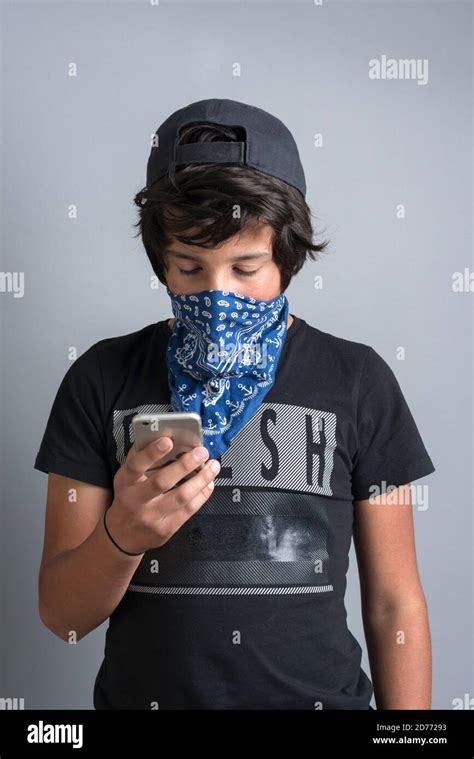 Face Bandana Ppe Hi Res Stock Photography And Images Alamy
