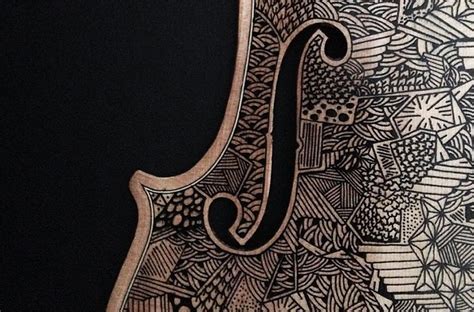 Take A Look At These Beautiful Designs Painted On Violins